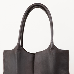 Thaila Tote
